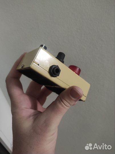 Гитарная педаль AMT Heater HR-1