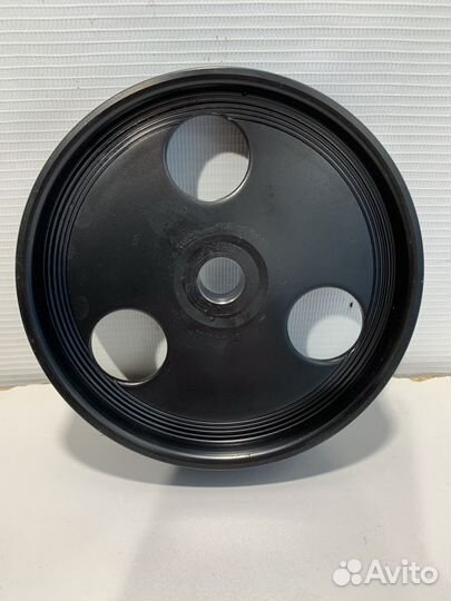 Шкив насоса гидроусилителя гур Nissan terrano D10