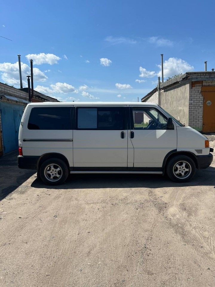 Volkswagen Transporter: фото владельца