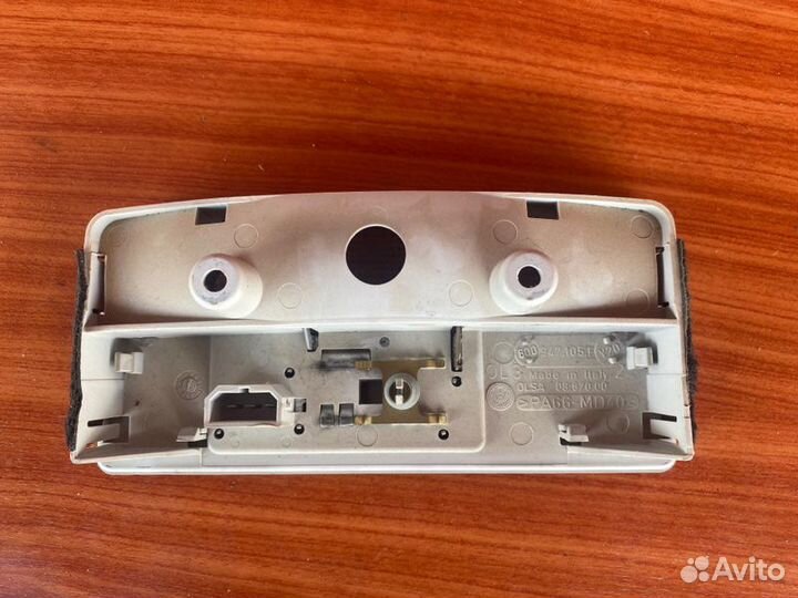 Плафон салона Vw Transporter T5 BNZ 2007