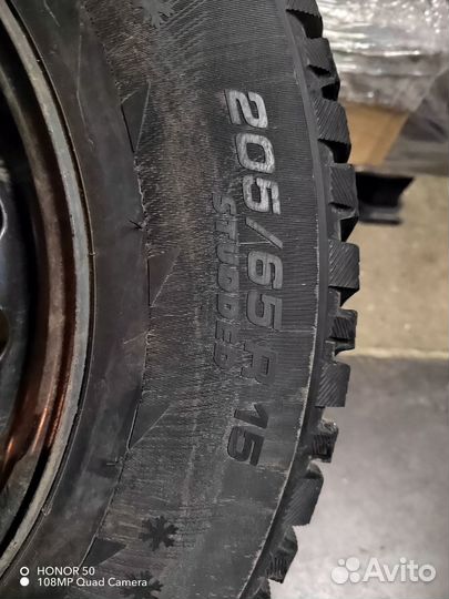 Michelin X-Ice North 3 205/65 R15 99T