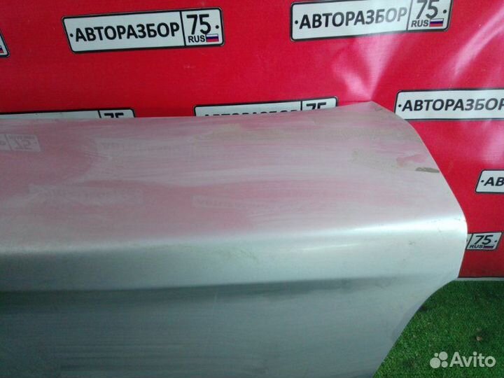 Крышка багажника Toyota Platz SCP11 1szfe