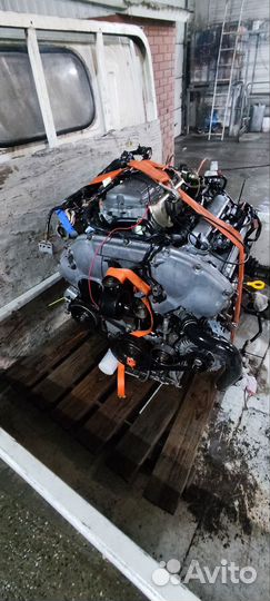 Двигатель в сборе с АКПП VQ30DE