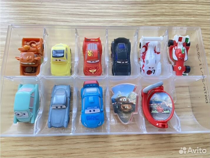 Игрушки из киндер яиц разные