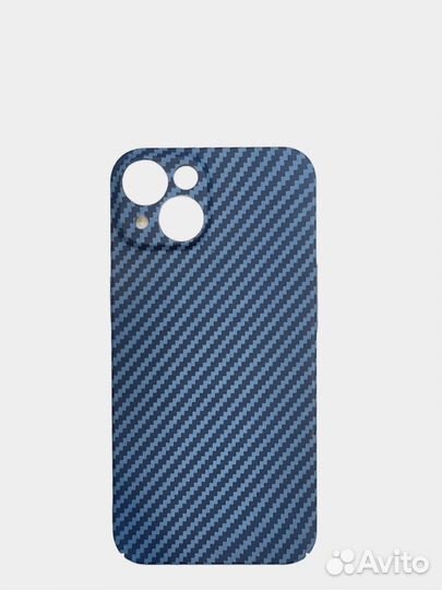 Карбоновый чехол на iPhone