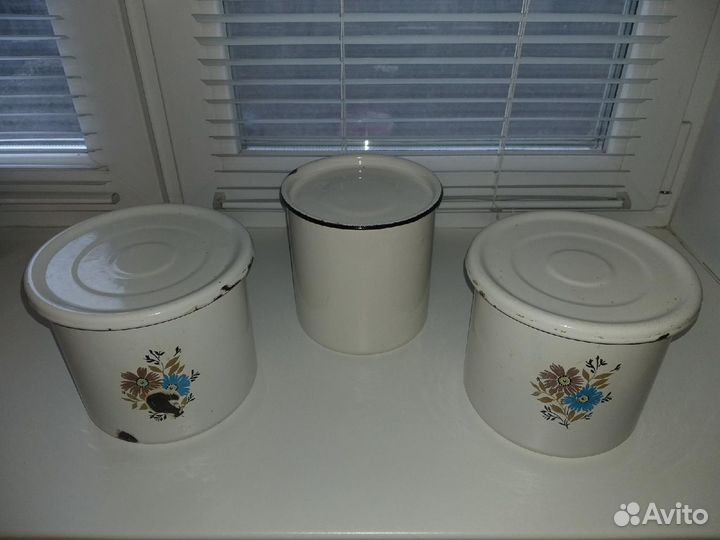 Эмалированная ёмкость-кастрюля 2 л