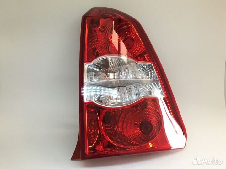 Фонарь задний правый Chevrolet Lacetti универсал