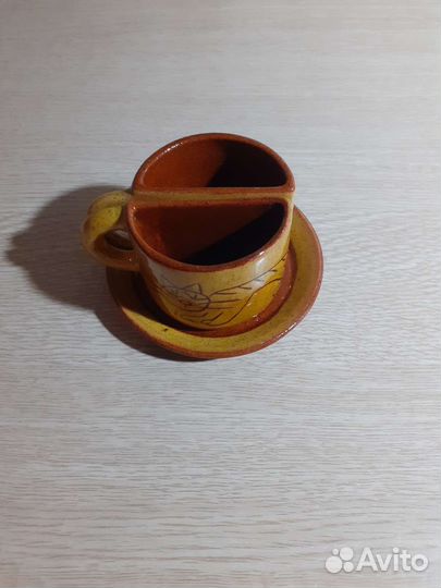 Кофейная пара с блюдце для двоих Сувенир