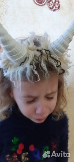 Ободок козлика с рожками