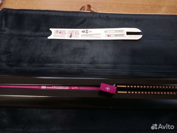 Выпрямитель и фен для волос dyson