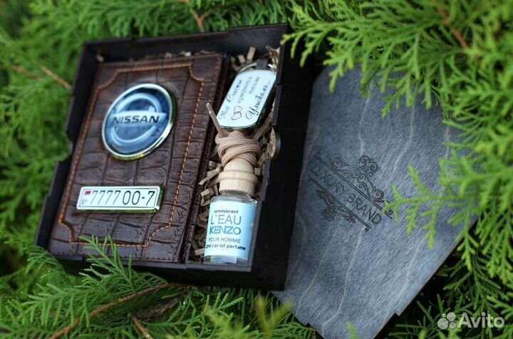 Обложка для автодокументов с лого и номером