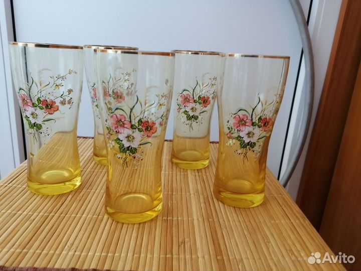 Праздничные Стаканы из цветного стекла