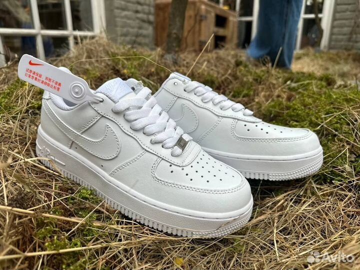 Кроссовки nike air force 1 luxe