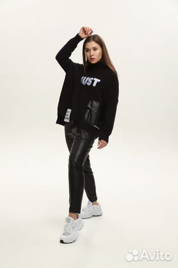 Кофта с горлом