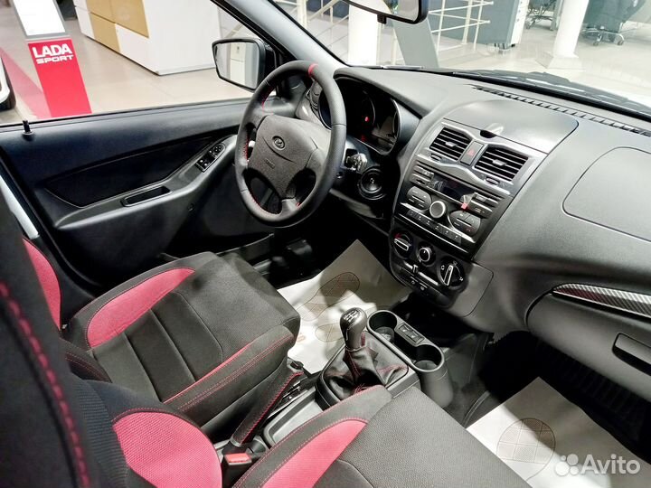 LADA Granta 1.6 МТ, 2024