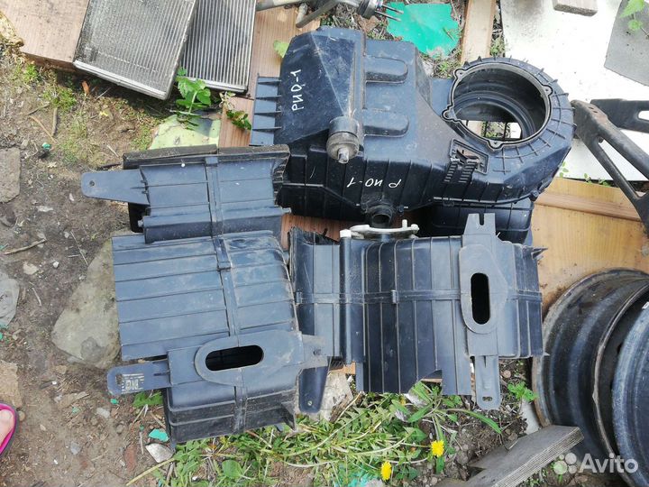 Корпус печки Киа Рио 1