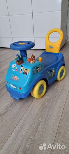 Машинка-каталка