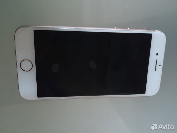 iPhone 8, 64 ГБ