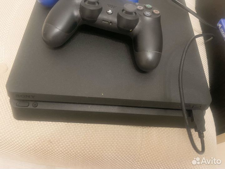 Sony playstation 4 Slim 1TB с играми
