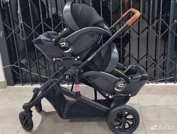 Коляска для двойни