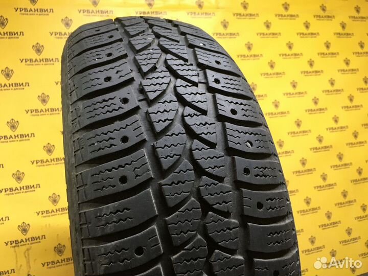Tigar Sigura Stud 205/60 R16 96T