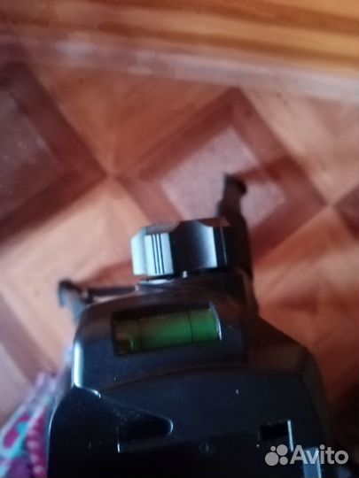 Продам штатив для видео камеры