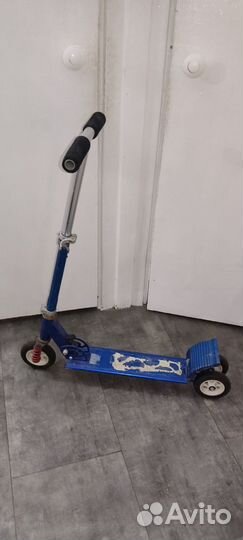 Самокат детский трехколесный