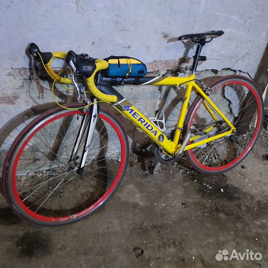 Шоссейный велосипед merida F830