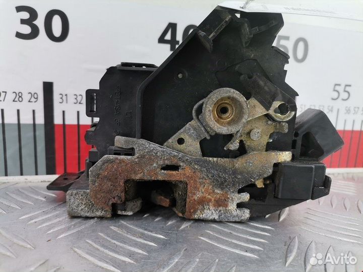 Замок двери задней левой для Ford Focus 1 4057988