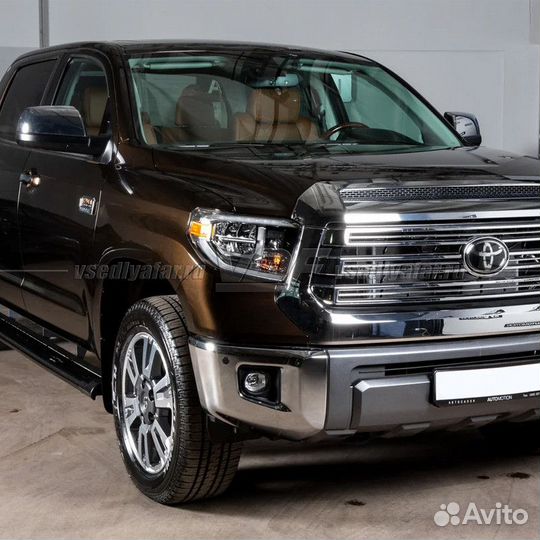 Стекло для фары Toyota Tundra (2013-2022) Левое LE