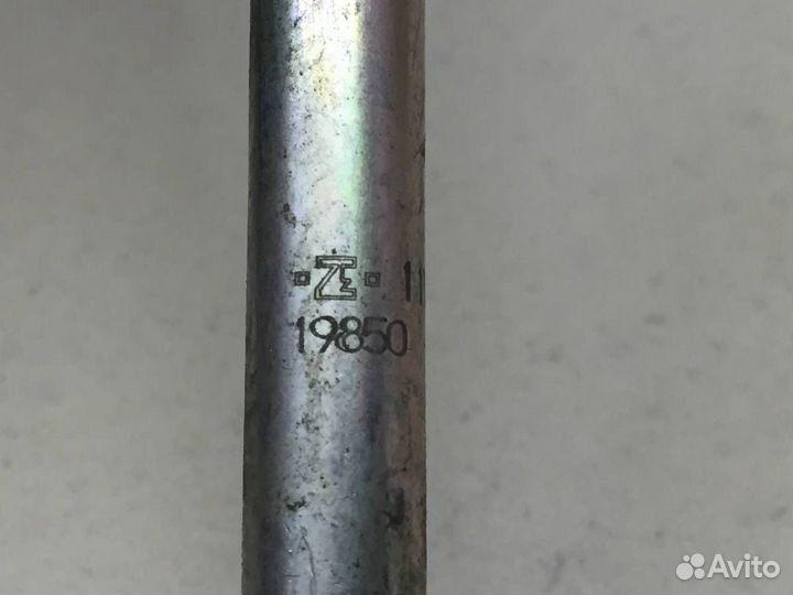 Свеча накаливания Toyota Auris E150 2006-2012