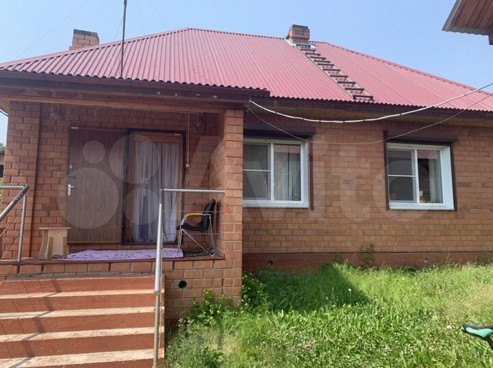 Коттедж 70 м² на участке 8 сот.