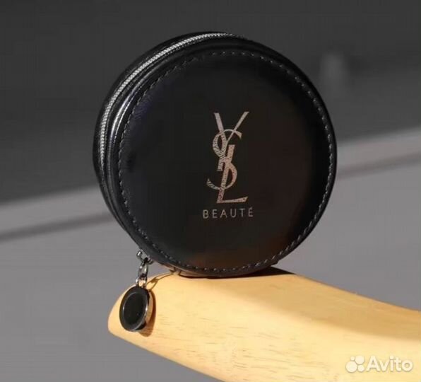 Ysl косметичка