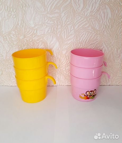 Кружки пластмассовые, комплект 6шт