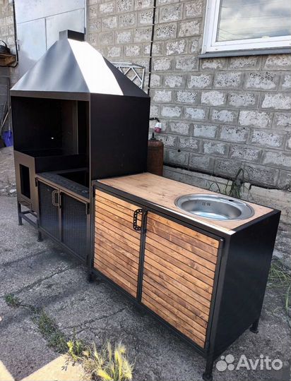 Мангальный комплекс из металла в беседку