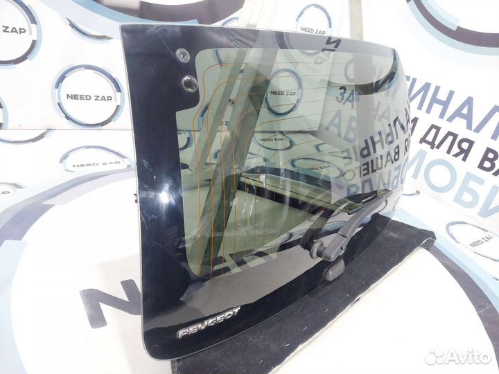 Стекло заднее peugeot 107 1KR рест. 2