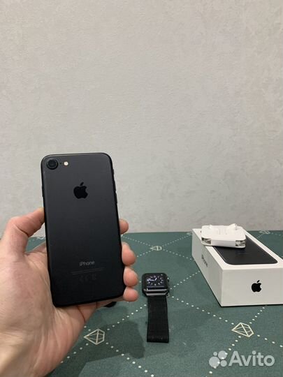 iPhone 7, 32 ГБ