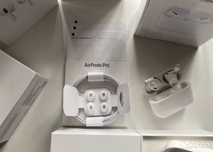Airpods Pro с шумоподавлением