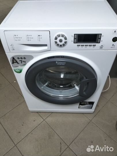 Стиральная машина Hotpoint Ariston 7 кг