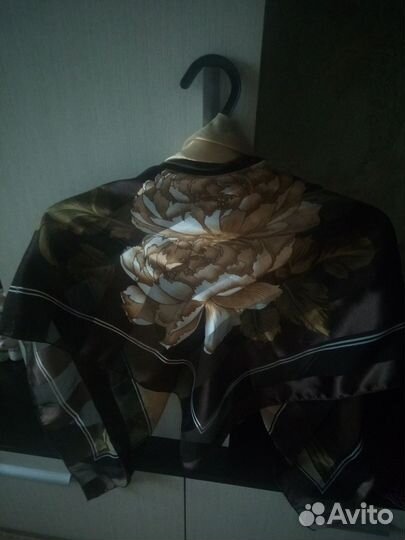 Женские шарфы и платки