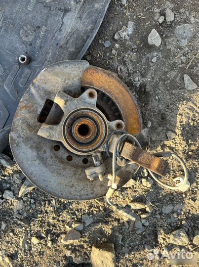 Поворотный кулак Datsun On-do