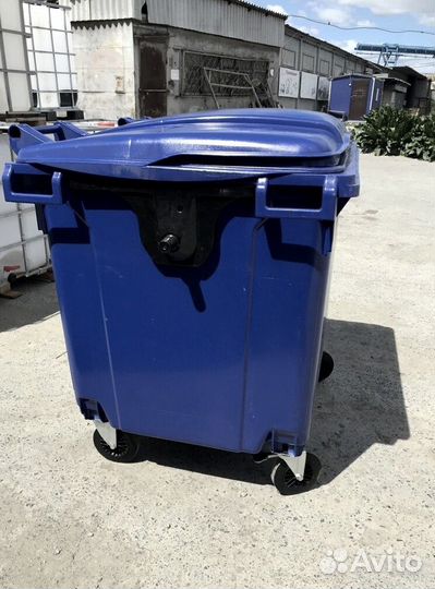 Пластиковый контейнер 770л. Арт. 42139