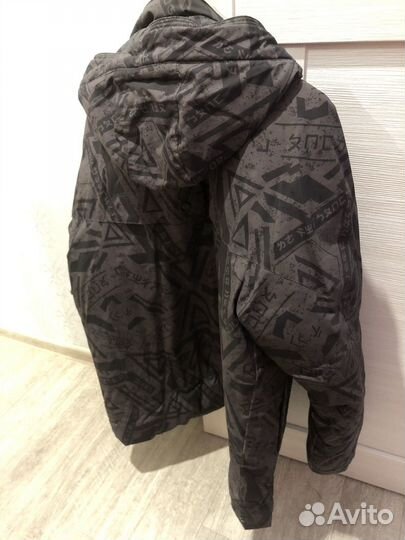 Зимняя куртка