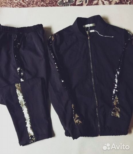 Спортивный костюм