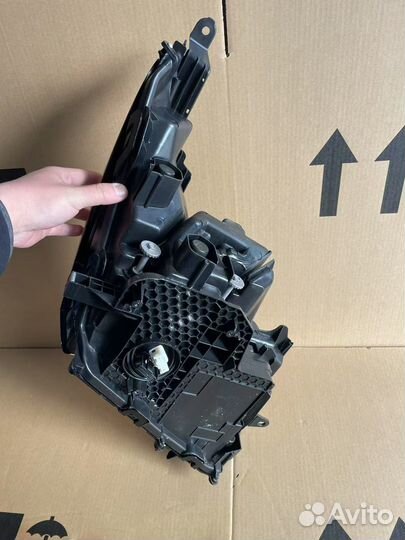 Фара левая Lexus NX300H NX200 AYZ10 koito:78-32