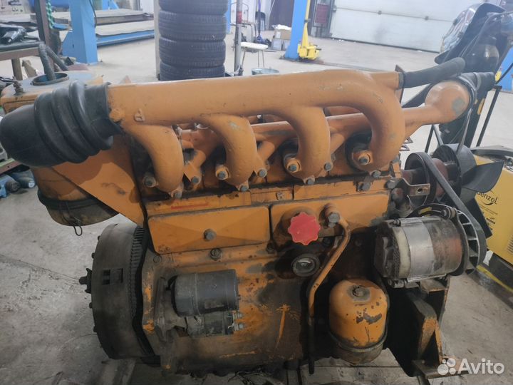 Двигатель от погрузчика UN 053