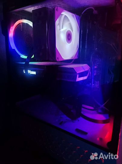 Игровой компьютер (с монитором)