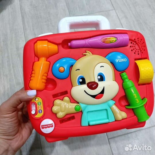 Fisher-Price развивающий набор медицинский осмотр