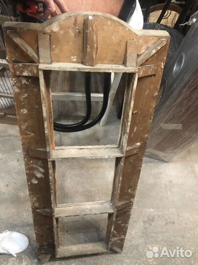 Старинный позолоченый киот 19 век