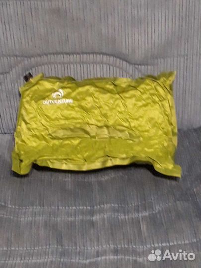Подушка самонадувающаяся outventure